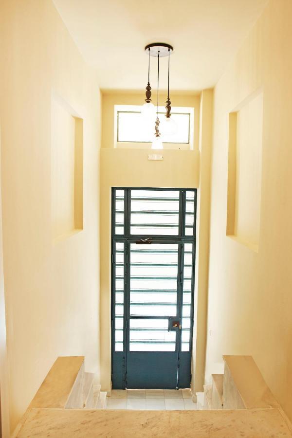 Lovely 1St Fl. Apt, With Balcony In Pagrati Athènes Extérieur photo